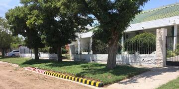 El frente del Hogar de Ancianos "Marcelina Baigorrita" de Victorica (Radio Don)