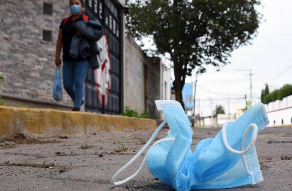 Diputados mendocinos presentaron un proyecto para que el gobierno elimine el tapabocas