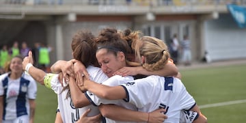 La disputa entre la Liga Cordobesa y Talleres, en torno al equipo de fútbol femenino (La Voz / Archivo).