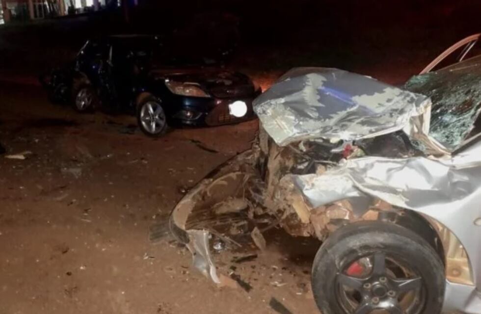 Accidente fatal en San Vicente: dos personas perdieron la vida y otras cinco se encuentran heridas