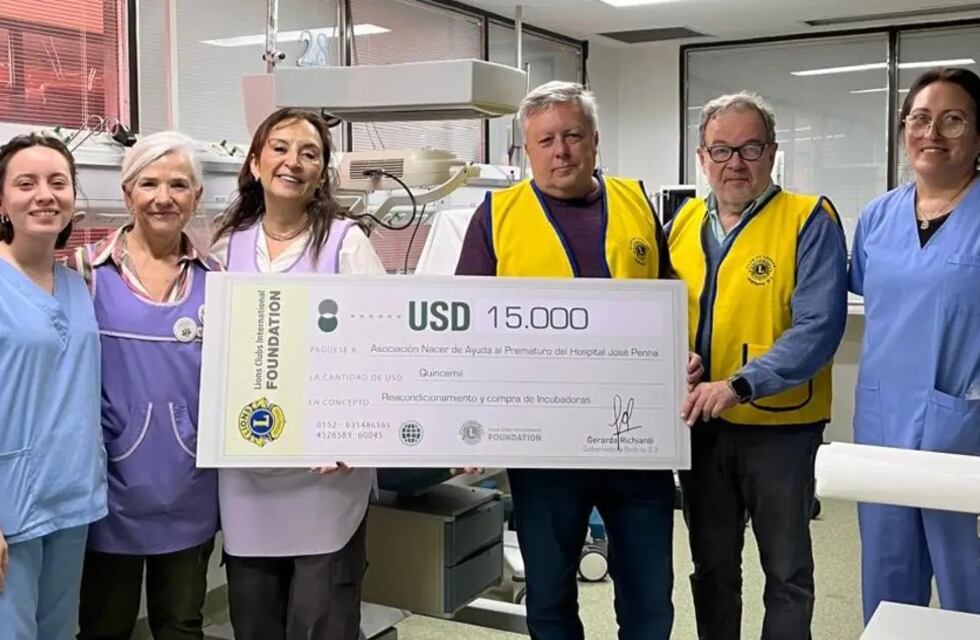 Neonatología del Hospital Penna recibió una donación de 15 mil dólares