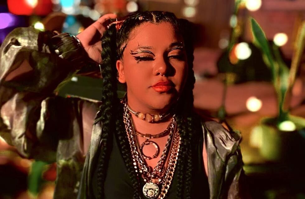 Esperanza Careri presentó su EP “Posdata” y deslumbró con la profundidad de sus temas