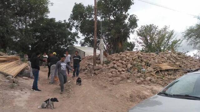 El club Suran de Mendoza entregó mercadería y ropa a las familias afectas por el terremoto en San Juan.