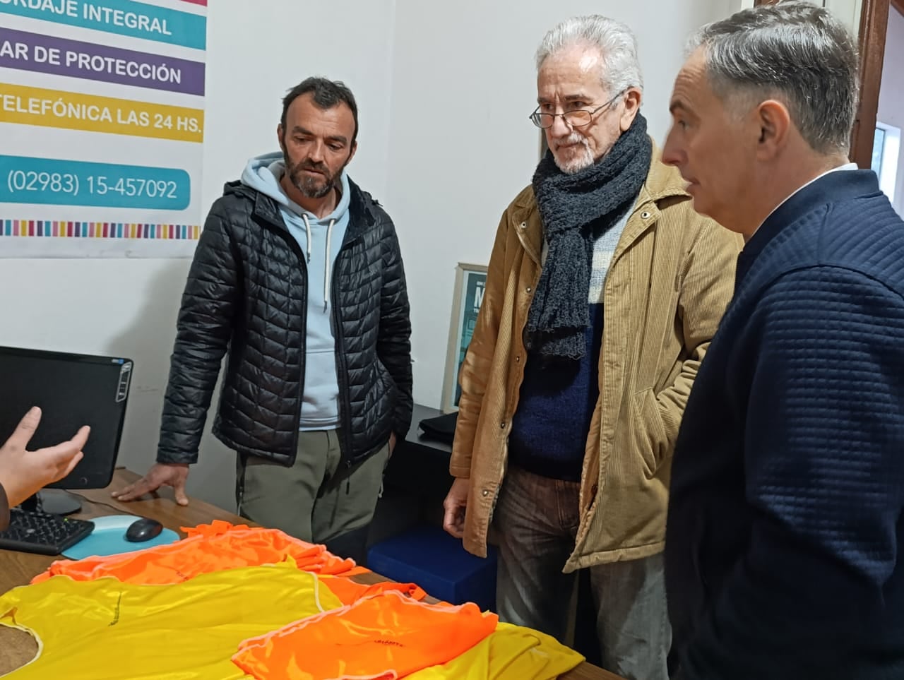 Selección de Fútbol Femenino de Tres Arroyos: entrega de pecheras oficiales y ciclo de capacitaciones