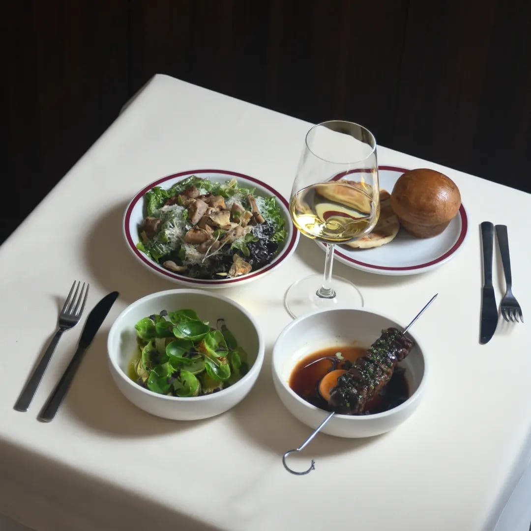 La carta ofrece opciones reducidas, pero de alta calidad.