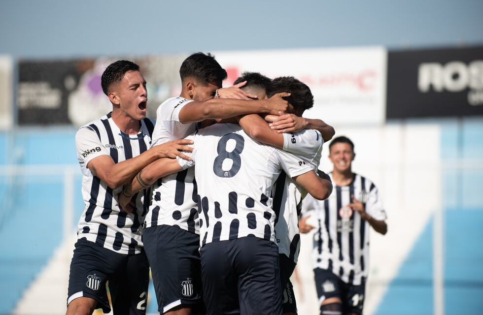 La lamentable reacción contra un jugador de Talleres en el partido con Huracán