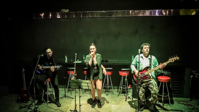 Dos bandas paranaenses se unen para despedir el año a puro rock en Cosmopolitan Flair Bar.