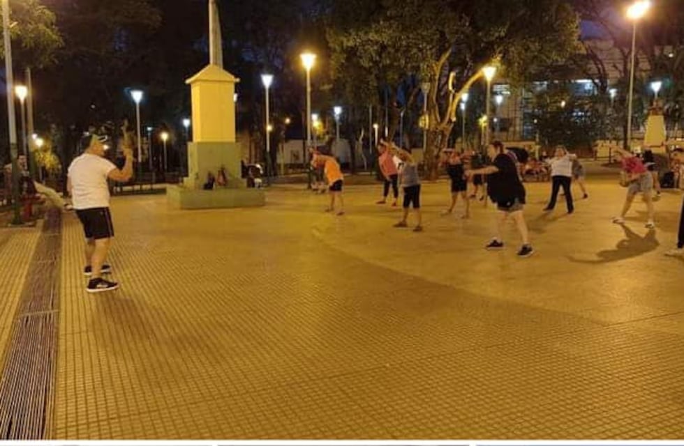 Puerto Iguazú: imparten clases gratuitas de zumba para la comunidad
