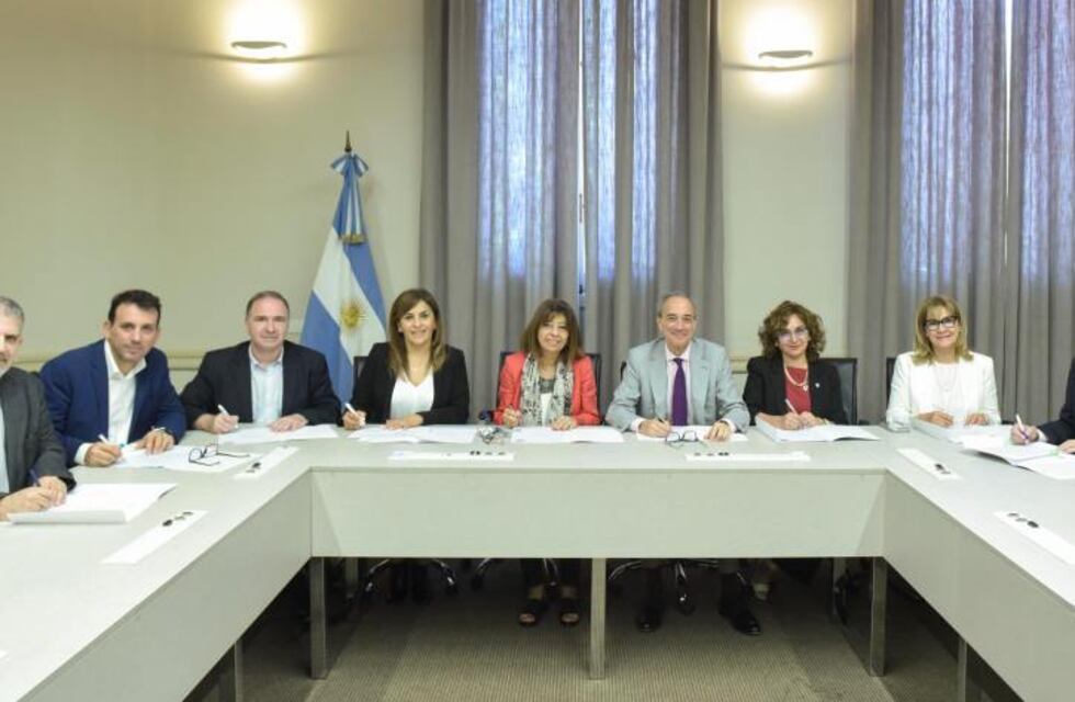 Encuentro de ministros de Educación para Evaluar Planes de Alfabetización