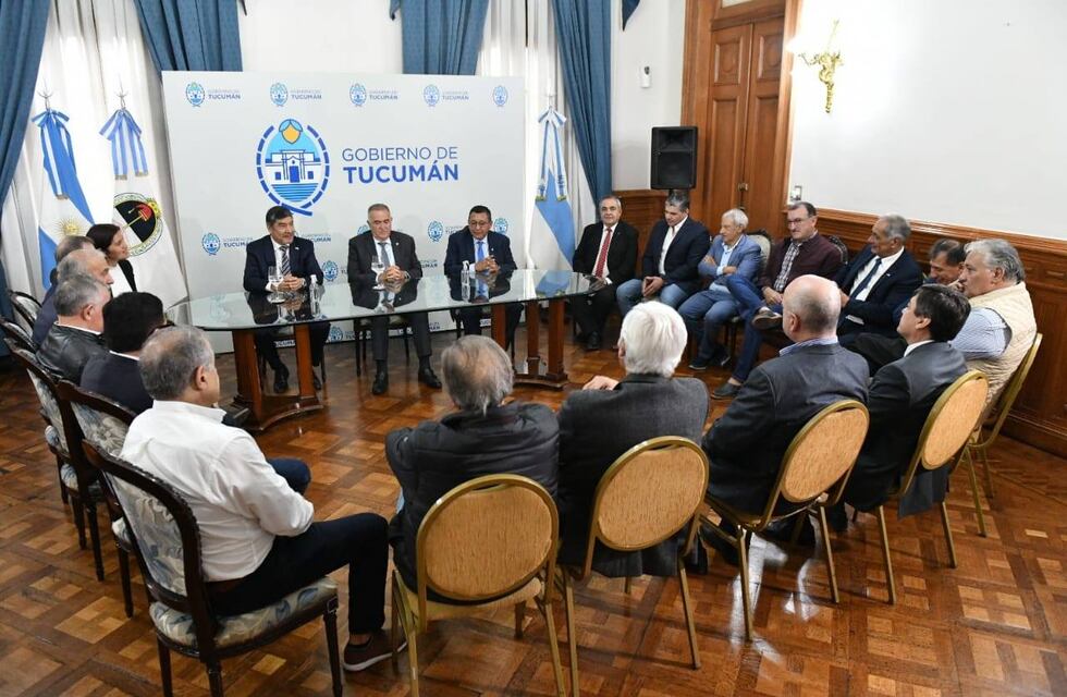 Elecciones 2025: Ex intendentes apoyan a Jaldo