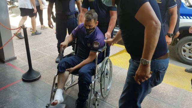 Un policía habría sido herido por una pedrada en un desalojo ordenado por la Justicia de Córdoba.