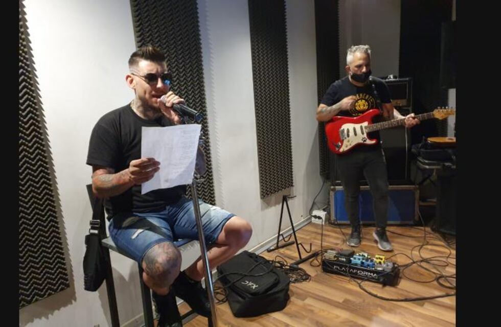 Ulises Bueno retomó los ensayos, con un fuerte reclamo