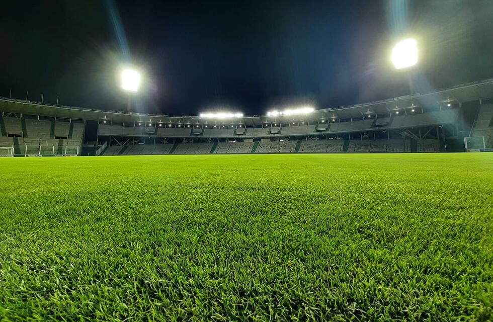 El Kempes, con todas las luces para la Copa Sudamericana