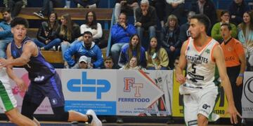 Debut y triunfo del "verde" en la Liga Argentina