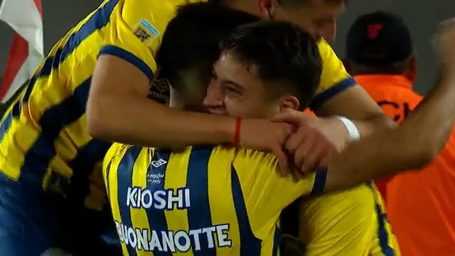 Alejo Veliz abrió el camino para Rosario Central frente a River.