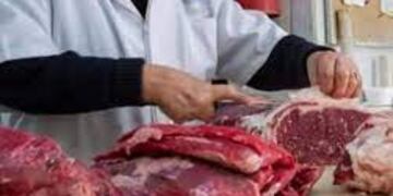 Luego del temporal de viento y el corte de energía un carnicero tuvo que tirar 50 kilos de carne