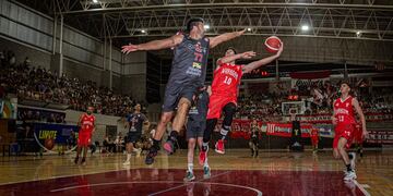 Huracán lo remontó y lo ganó en el suplementario