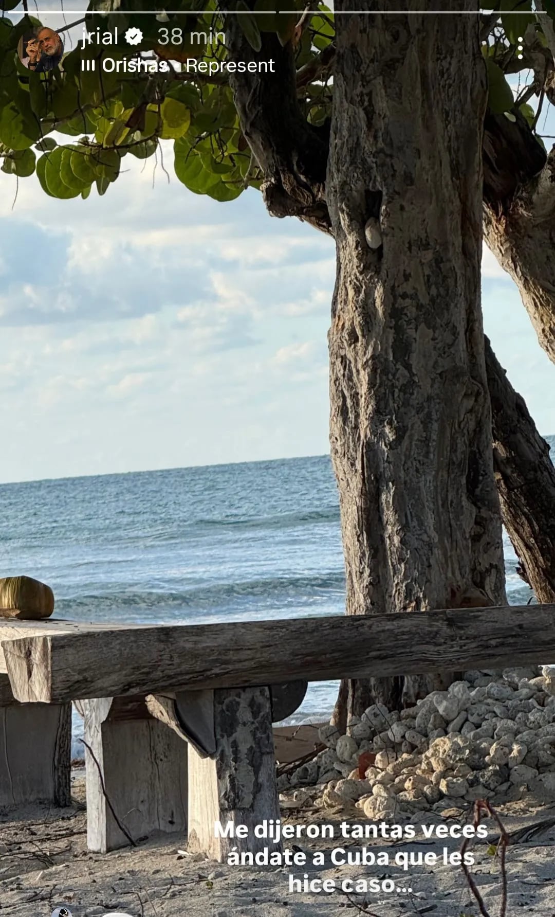 Jorge Rial vacacionando en Cuba.