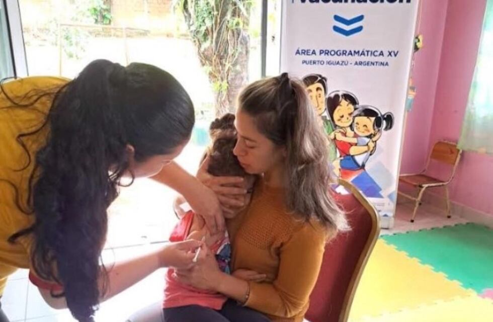 Continúa la campaña de vacunación a los niños de Puerto Iguazú