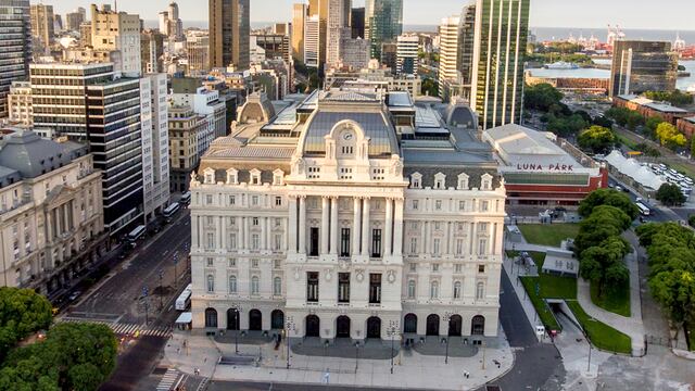 El Gobierno cambiará el nombre del Centro Cultural Kirchner (CCK).