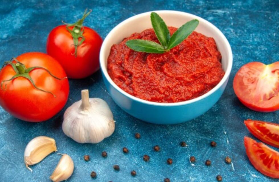 Guía rápida y sencilla de cómo frizar salsa de tomate y que dure meses