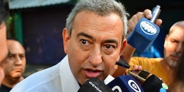El intendente aseguró que el problema no se resolverá sin la presencia del Estado Nacional. (Gentileza Clarín)