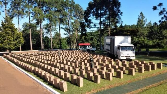 Bernardo de Irigoyen: gendarmería incautó un importante cargamento de cigarrillos ilegales.