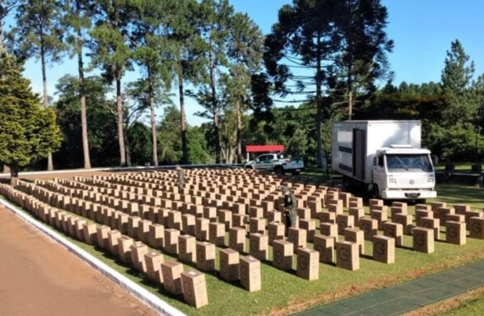 Bernardo de Irigoyen: gendarmería incautó un importante cargamento de cigarrillos ilegales