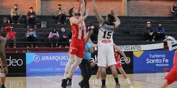 Estudiantes cumplió la tercera burbuja.