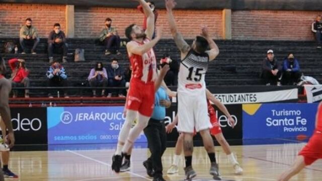 Estudiantes cumplió la tercera burbuja.