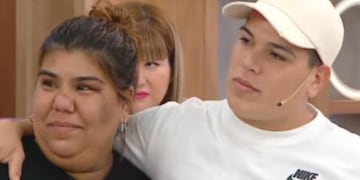 Thiago Medina junto a su hermana, Camilota.