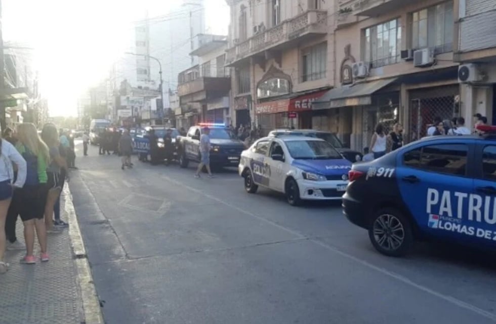 Violento episodio en Banfield: confundió a un vendedor ambulante con un ladrón, lo mató y está detenido