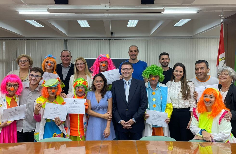 En una emotiva sesión, el Concejo Municipal distinguió a los Payamédicos de Rafaela