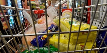 Octubre: una familia porteña precisó $ 350.579 para no ser pobre (Foto: La Voz)
