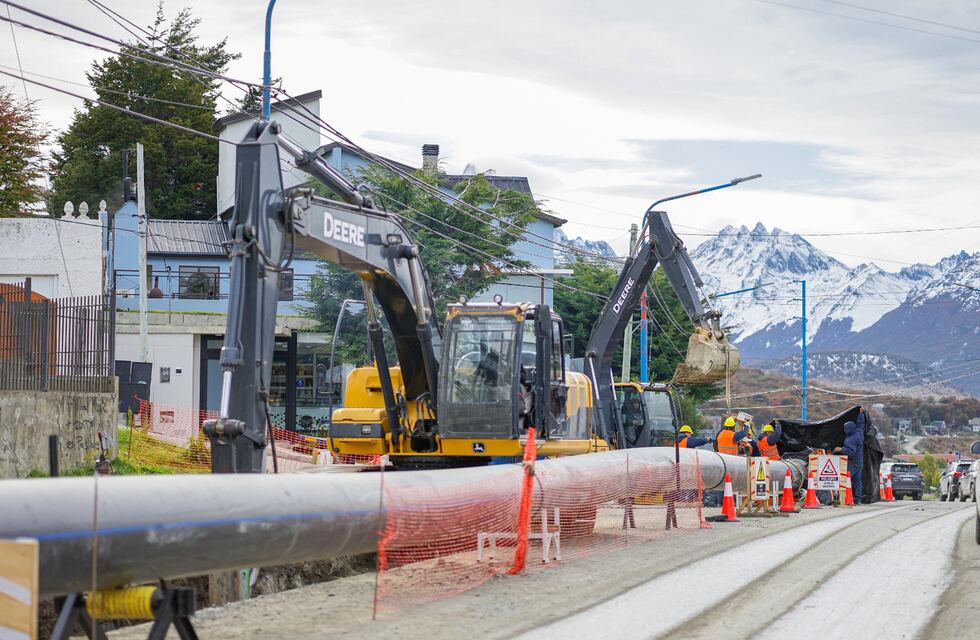 Comenzó en Ushuaia la obra del nuevo acueducto y el azud