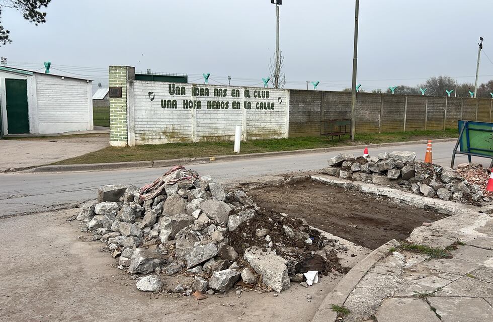 Obras de bacheo y reparación de calles en Chaves y de la Garma