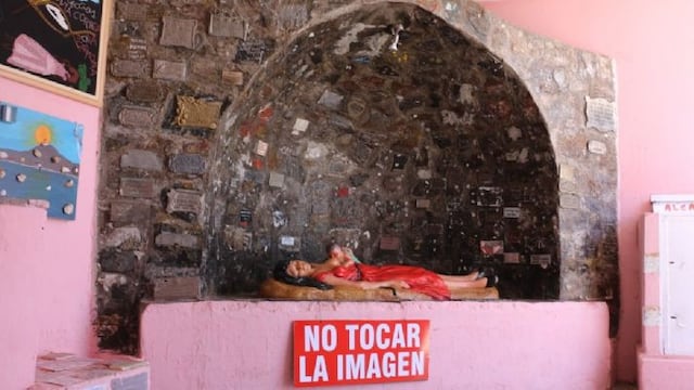El paraje Difunta Correa reabrió sus puertas el 21 de diciembre. La imagen de la santa popular no se puede tocar.