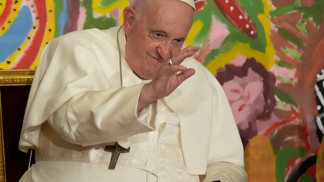 El sumo pontífice asistió al mismo centro de salud en el que estuvo internado dos veces, la última fue en marzo por una bronquitis.