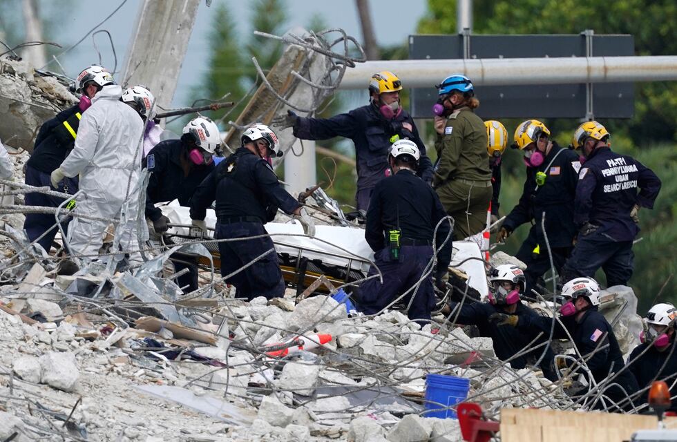 Derrumbe en Miami: identificaron a la última víctima y son 98 los muertos confirmados
