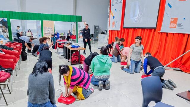 El programa “RCP en las escuelas” llegó a más de 4 mil personas