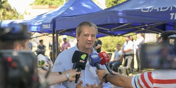 Bahl anunció un aumento para los trabajadores municipales.