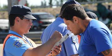 Un mendocino ebrio chocó, se quiso escapar y no pudo ni mantenerse en pie (imagen ilustrativa)