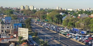 La avenida General Paz permaneció cortada hacia ambas manos por el operativo de seguridad que se montó.