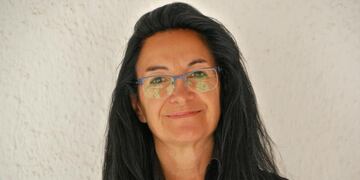 Silvia Renee Arias (foto: facebook/ azul francia editorial)