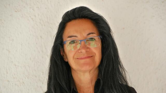 Silvia Renee Arias (foto: facebook/ azul francia editorial)