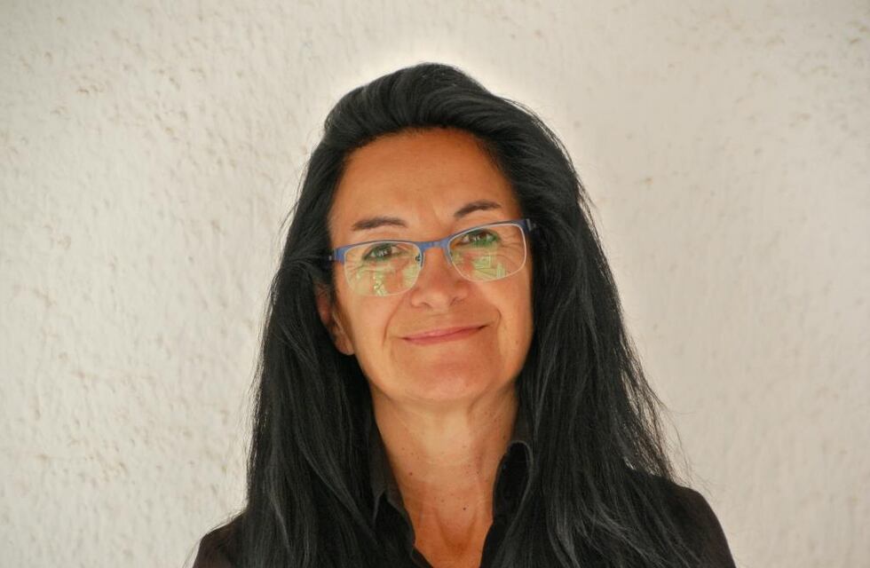 Silvia Renee Arias presentará su libro “Solamente muero los domingos”