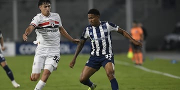 Con Botta afuera por un desgarro, en Talleres esperan poder contar con el brasileño Rick para el compromiso de este martes por Copa Libertadores (Facundo Luque / La Voz).