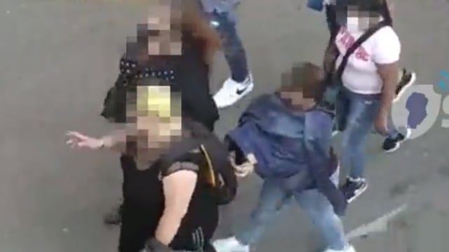 La maniobra de robo capturada por las cámaras del 911 (Policía de Córdoba).