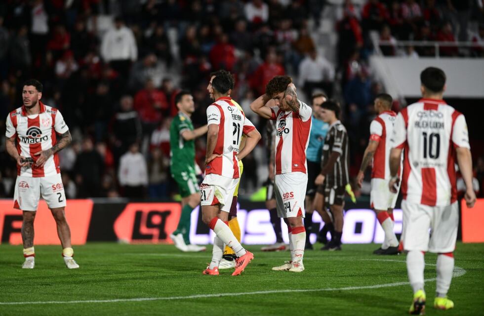 Increíble: un Instituto aturdido sufre un 4-0 por paliza en Alta Córdoba