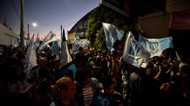Así fue la celebración de Racing de Nueva Italia, el campeón del Federal A que ascendió a la Primera Nacional. (Pedro Castillo / La Voz)